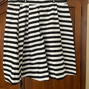 Black and white horizontal stripe skirt